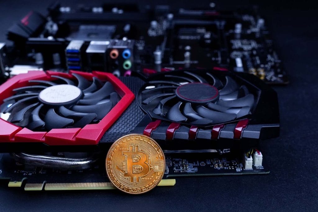 How to choose equipment for a mining farm?